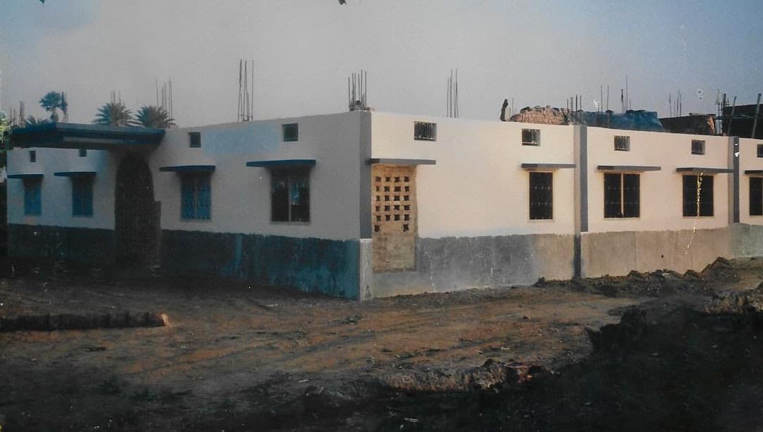 Divine Happy School campus — heritage